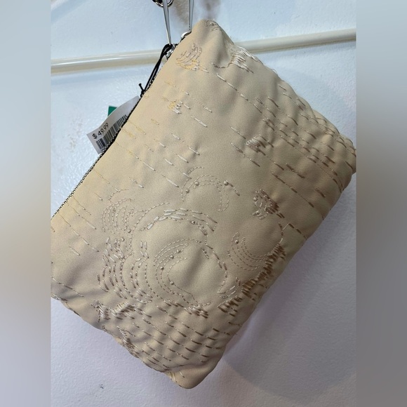 NWT H&M consciousous exclusive, quilted handbag - Picture 5 of 5